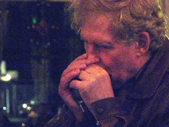 August Bullock takinga solo at The bay View Hotel in Aptos, Ca.